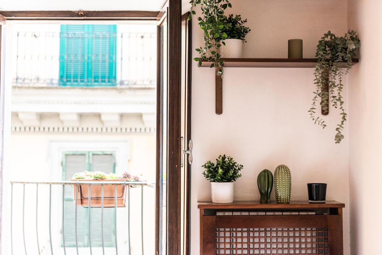 Appartamento Via Di San Martino Ai Monti Roma Exterior foto